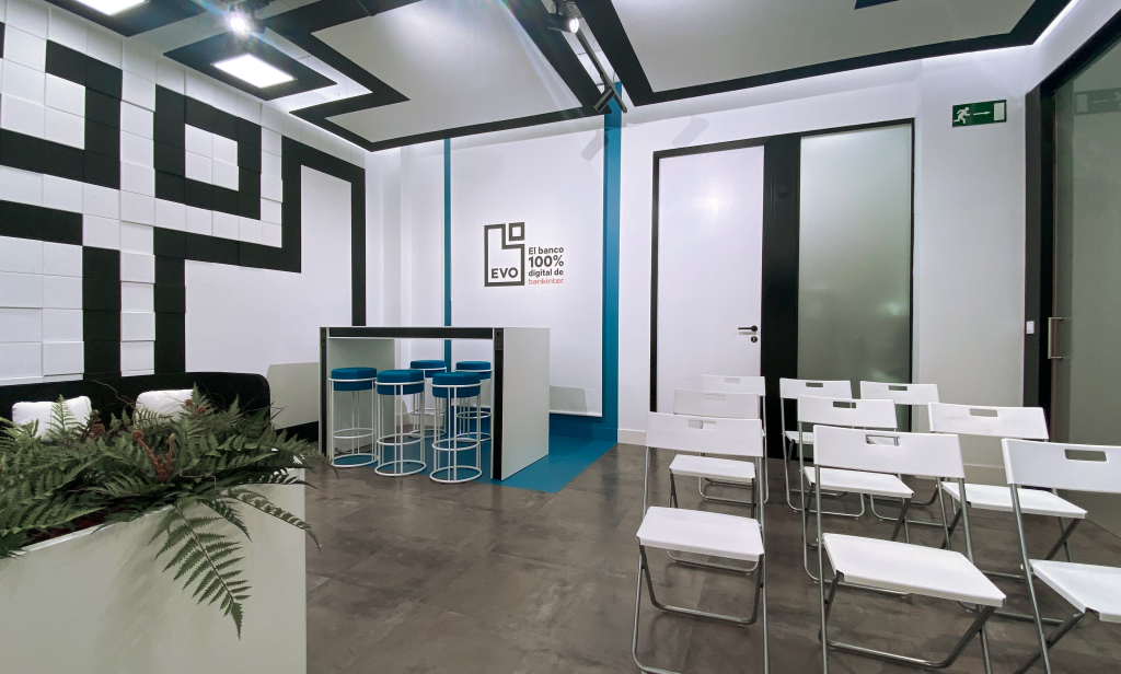 La Sala Creators de Evo Banco preparada para impartir una formación